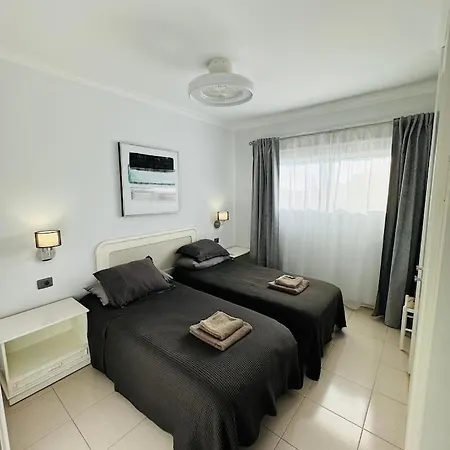 Sunny Penthouse In Golf Del Sur *